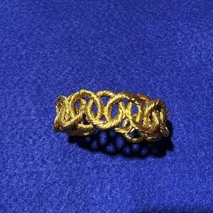 gold tone costume bracelet